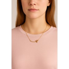 Pirlento Zirkon Taşlı Fiyonk Detaylı Altın Renk Kadın Çelik Kolye