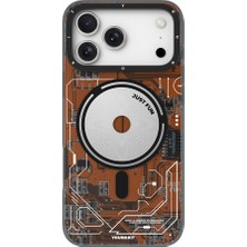 iPhone 17 Pro Max Kılıf M-Safeli Kamera Denetim Butonlu Youngkit Technology Serisi Kapak Turuncu