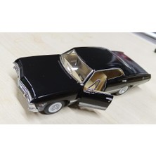 Birlik Oyuncak Kinsmart Oyuncak Metal Model Araba 1/36 Çek Bırak 1967 Siyah Chevrolet Impala