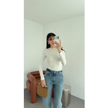 Hazelanna Önü Büzgülü Beyaz Soft Touch Bluz