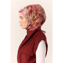 Silk Home İnce Pamuk Soft Eşarp Fuşya-Pembe Desenli Kaymaz Dokulu Tok Duruşlu 90x90