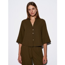 Dilvin 50530 V Yaka Düğmeli Bluz-Yeşil