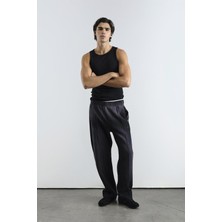 Giesto Efektli Logo Detaylı Siyah Pantolon