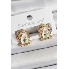 Dktt Pirinç Beyaz Mineli Sanatsal Portre Model Gold Renk Kadın Küpe - TJ-BKP10683