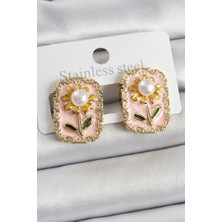 Dktt Pirinç Pembe Mineli Papatya Figürlü Sanatsal Portre Model Gold Renk Kadın Küpe - TJ-BKP10687