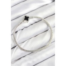 Pirinç Charm Zirkon Taşlı Yonca Model Gümüş Renk Kadın Bileklik - TJ-BB7800