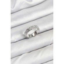 Pirinç Gümüş Renk Zirkon Taşlı Sırım Kadın Yüzük - TJ-BYK3847