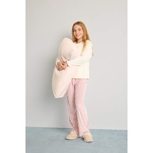 DeFacto Pijama Takımı Uzun Kollu Üst Çizgili Uzun Alt Kız Çocuk D1068A825WN