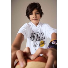 DeFacto NBA Los Angeles Lakers Kapüşonlu Sweatshirt Erkek Çocuk F4085A825AU