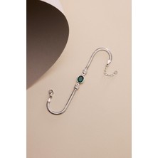 Nereze 925 Ayar Gümüş Balık Sırtı Model Zincirli Rodyum Oval Yeşil Taşlı Bileklik