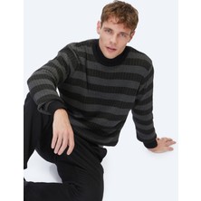 Kip Siyah Bisiklet Yaka Desenli Pamuk Karışımlı Triko Kazak