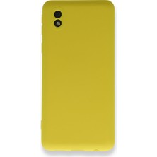 Samsung Galaxy A01 Core Kılıf Içi Kadife Kaplı Nano Silikon Kapak - Sarı