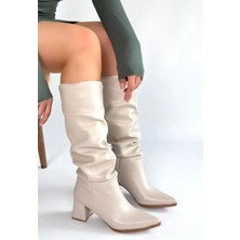 Alfaze Sivri Burun Diz Altı Körüklü Topuklu Çizme Cilt Ten Topuk Boyu 6 cm