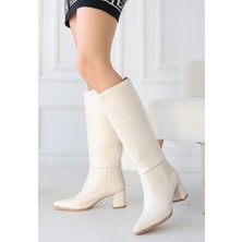 Sivri Burun Diz Altı Topuklu Çizme Cilt Ten Topuk Boyu 6 cm