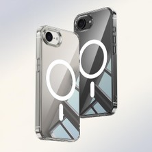 Storemax 16E Uyumlu Şeffaf ve Magsafe Özellikli Telefon Kılıfı!!! (16E Magsafe ile Uyumlu Şeffaf Silikon Kılıf)