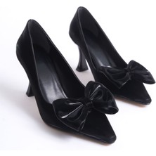 Trendella Agnes Kadın Fiyonk Detaylı Siyah Topuklu Ayakkabı