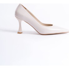 Trendella Cordelia Kadın Bej Rugan Stiletto