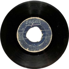 Cahit Seyhanlı - Çapkın Emine  Ölen Sevgilime Plak (106.5)  PLK22856