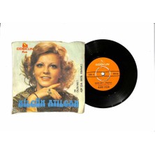 Nilgün Atılgan ‎- Oldu Mu?  Aşk Çul Değil Eskimez Plak (108)    PLK22709