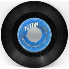 Hacer Akarsu - Haktaladan Başlık Indi Başıma Plak  PLK2510