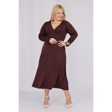 Madwilo Kadın Kahve Kruvaze Yaka Büyük Beden Esnek Maxi Elbise Günlük Tarz ve Trend Stil