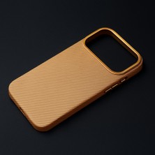 iPhone 17 Pro Max Magsafe Destekli Karbon Dokulu Krom Çerçeveli Premium Kılıf - OrangeMix
