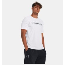 Under Armour Erkek Ua Camo Chest Stripe Kısa Kollu T-Shirt 1376830-100