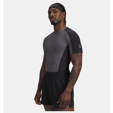 Under Armour Erkek Ua Halo Bonded Auxetic Kısa Kollu T-Shirt 6007843-026