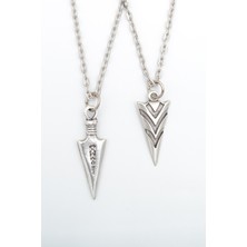 IDR 2'li Triagle Ok Ucu - Desenli Gümüş Kaplama Kolye Seti