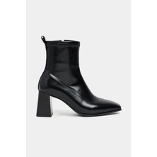 Nişantaşı Shoes Nixie Siyah Mat Streç Detay Kalın Topuklu Kadın Bot