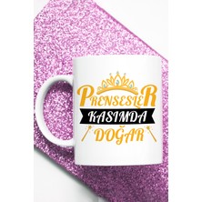 Qoeuyl Boutique Sarı Taçlı Prensesler Kasımda Doğar Baskılı Doğum Günü Hediyelik Kupa Bardak