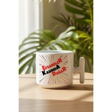 Qoeuyl Boutique Kırmızı Siyah Yazılı Efsaneler Kasımda Doğar Baskılı Doğum Günü Hediyelik T Kulplu Kupa Bardak