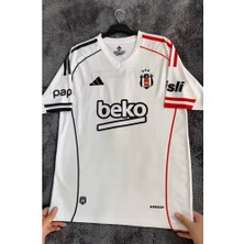 Legent Lady Beşiktâş' 2026 Yeni Sezon Deplasman Beyaz Yetişkin Forması