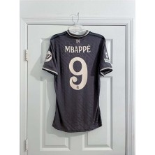 Legent Lady Real Madrid Mpabbe Kısa Kollu Yetişkin Forması