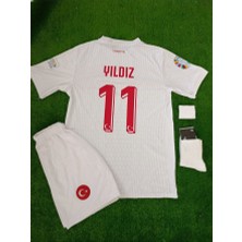 Legent Lady Türkiye Milli Takım Kenan Yıldızz 11 Numara Çocuk Forması Çorap Bileklik Hediyeli Beyaz