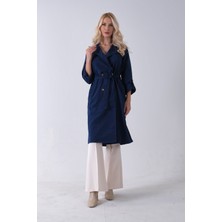 Feminist Lacivert Önden Düğme Kapamalı Yandan Cepli Kuşaklı Uzun Trenç 4200823.02