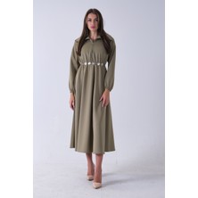 Feminist Haki Yaka Fermuar Detaylı Bel ve Bileği Lastikli Kemerli Scuba Elbise 4593455.23