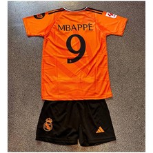 Legent Lady Real Madrid 2024/25 Yeni Sezon Mbappe Turuncu Deplasman Çocuk Forması 4'lü Set