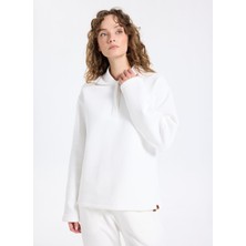 Jeep Polo Yaka Baskılı Ekru Kadın Sweatshırt J5WL-SWT7123