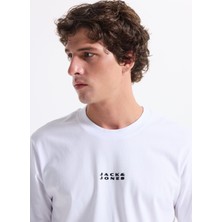 Jack & Jones Bisiklet Yaka Beyaz Erkek T-Shirt 12282875_JCOSTANCE Mınımal Text Tee