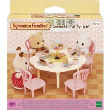 OMZ 5742 Sylvanian Families Tatlı Partisi Oyun Seti (Figürler Dahil Değildir) +4 Yaş Kız Erkek Çocuk Oyu