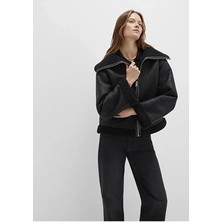 Mavi Suni Kürk Detaylı Siyah Suni Deri Ceket 1110718-900