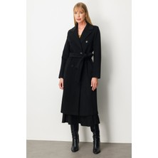 Ekol Beli Kuşaklı Kruvaze Yaka Kaban Siyah 06063