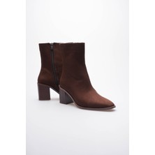 Mubiano Arden Kadın Kahverengi Süet Kalın Topuklu Fermuar Detaylı Bot (7cm)