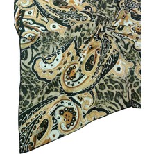 Mim Eşarp ve Şal Emilya Fres Krep Leopar Desenli Eşarp 90X90 cm