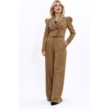 Önder Özsoy Gömlek Yaka Kısa Ceket & Erkek Yaka Drape Kollu Kısa Ceket-Camel