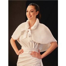 Magic Tiara Kurdele Detaylı Beyaz Kürk Etol – Zarif Gelin ve Özel Davet Aksesuarı