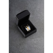 Famira 925 Ayar Gümüş Işıklı Kutuda Isim Yazılabilen Kelebek Kolye