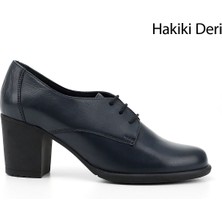 Kadın Lacivert Bağcıklı Orta Kalın Topuklu Hakiki Deri Oxford Ayakkabı