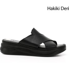 Gönderi(r) Kadın Siyah Çapraz Bantlı Dolgu Topuk Hakiki Deri Comfort Terlik